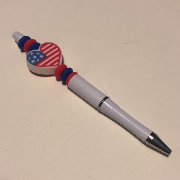 🟢 American Flag Heart Blue Red Beaded Focal Pen - Picture 5 of 10